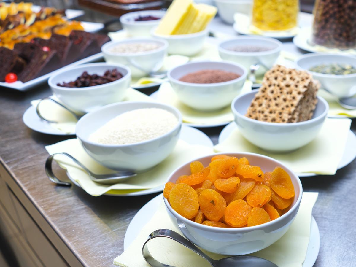 Wellness Hotel Happy Star Гнанице Экстерьер фото