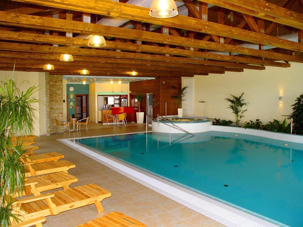 Wellness Hotel Happy Star Гнанице Экстерьер фото